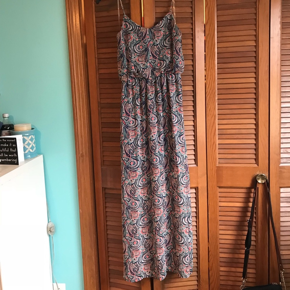 Francesca's Paisley Print Maxi Dress